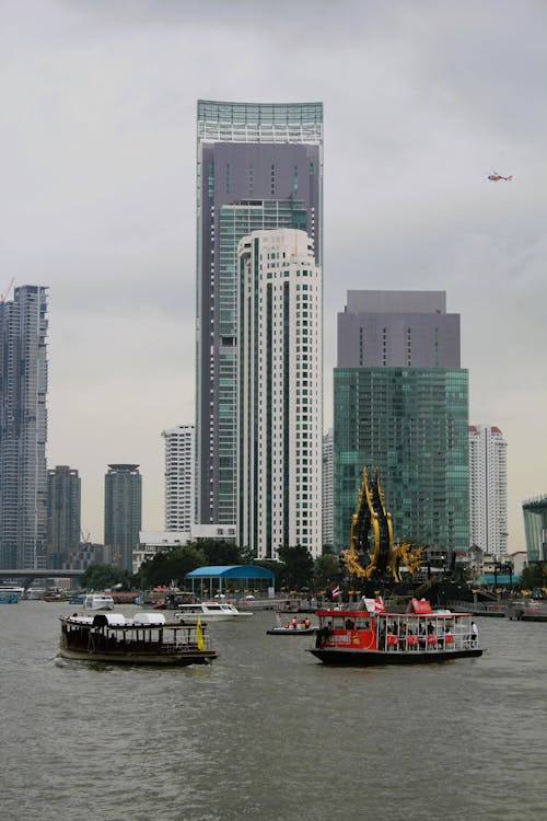 río Chao Phraya Bangkok barcos